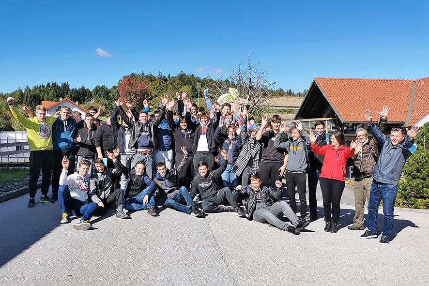 Dijaki Srednje šole za lesarstvo na ekskurziji v Posavju in na Dolenjskem