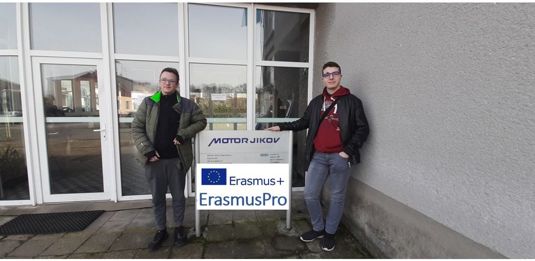 Prva vajenca na dolgotrajni praksi ErasmusPro na Češkem