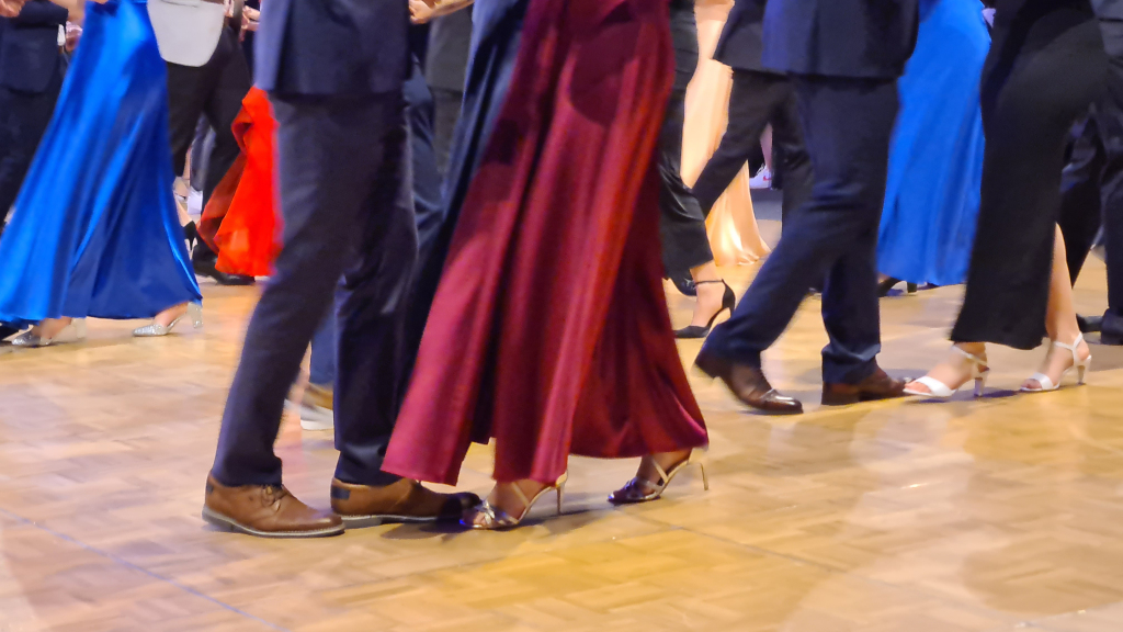Maturantski ples 2025: večer veselja in simbolnega slovesa